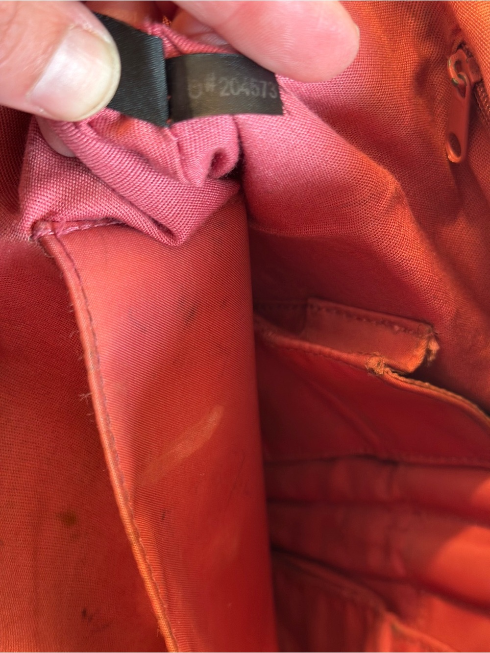 Hobo vintage classic Black Leather Tote Bag with red lining and pockets - Picture 9 of 9